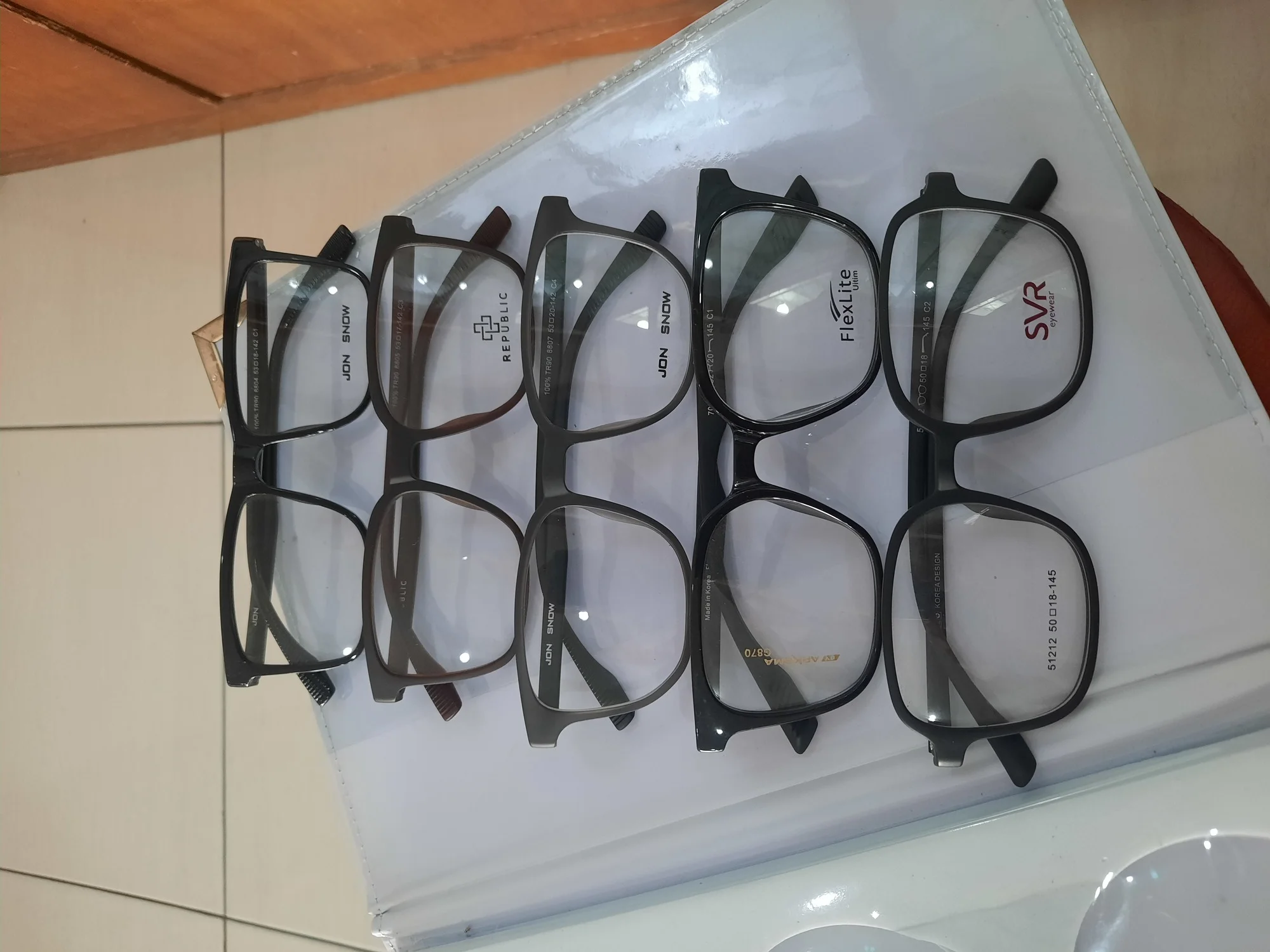 Frame plastik